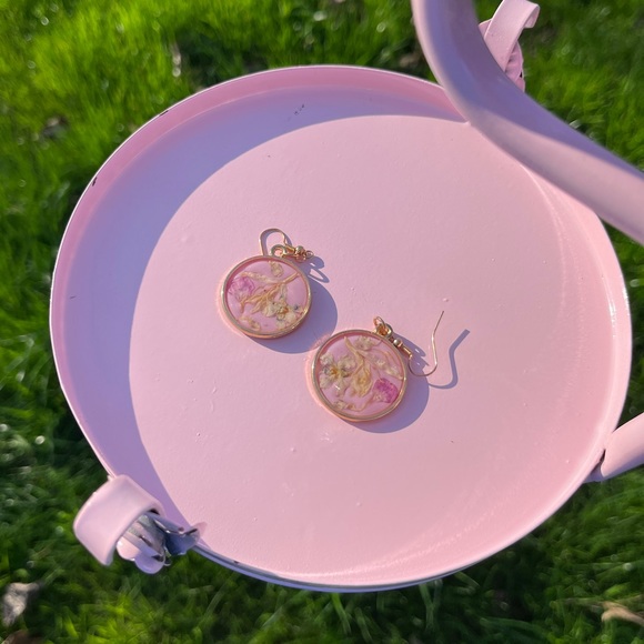 Handmade Honeysuckle Violet Earrings - Picture 8 of 16